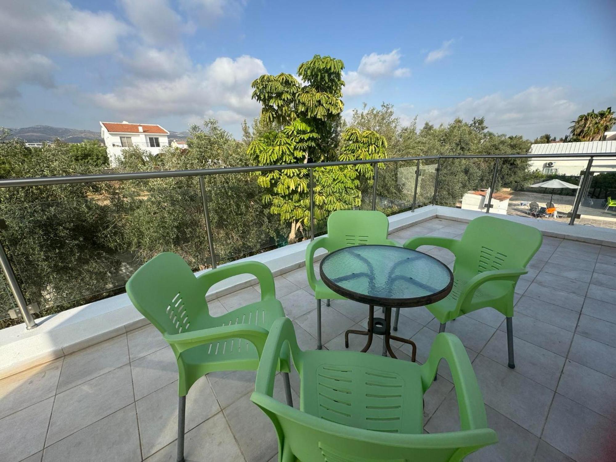 Villa Coralia Gardens 1Km From Coral Bay Beach Luaran gambar